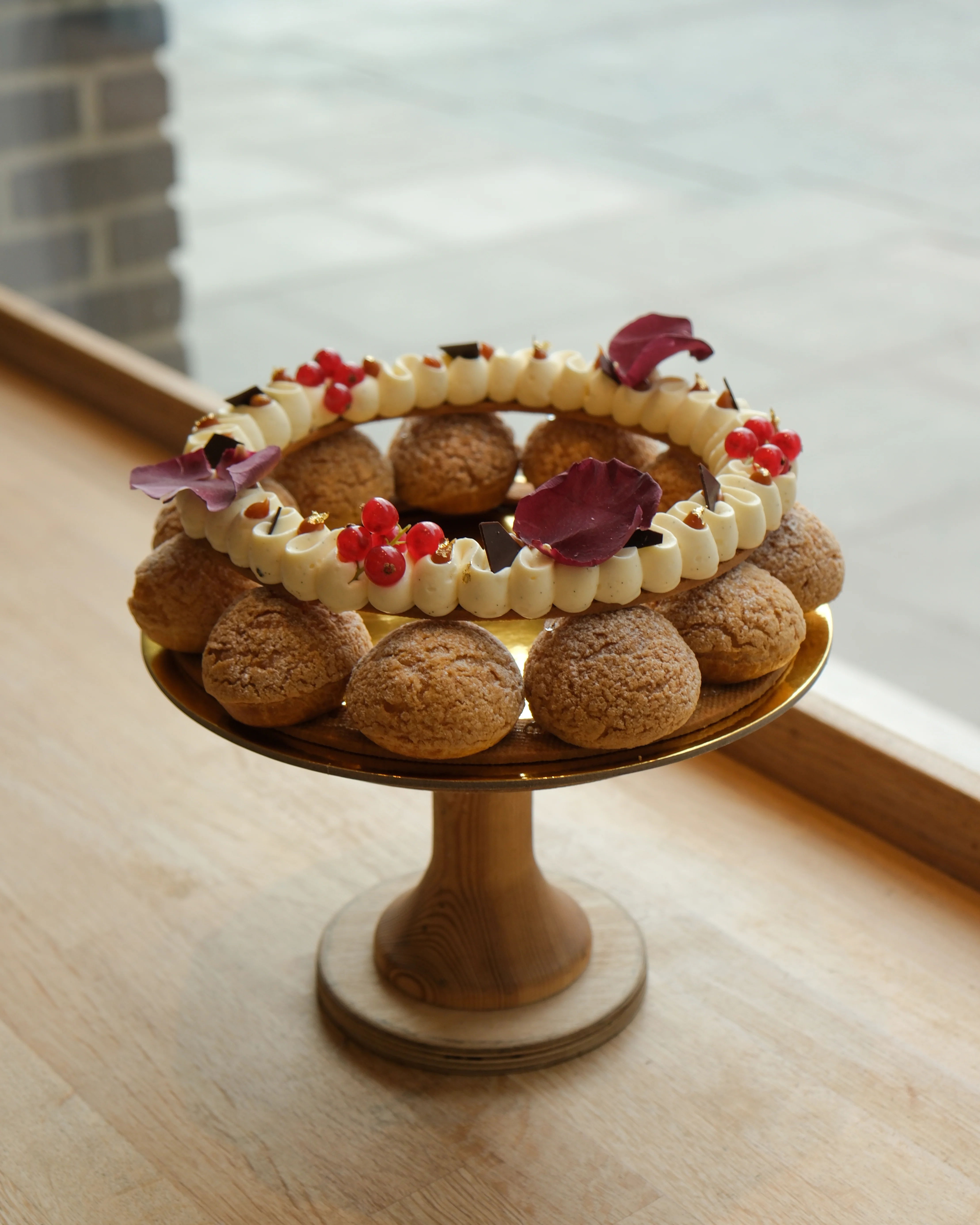 Festive Choux Wreath - Image 3